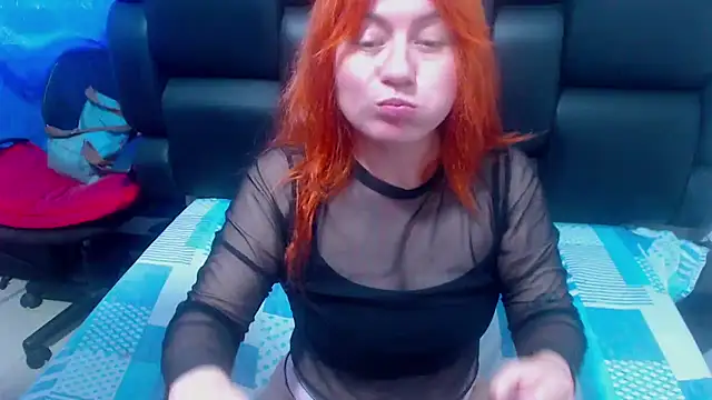 XxMiaSexxyHotxX online show from 10/09/25, 02:04