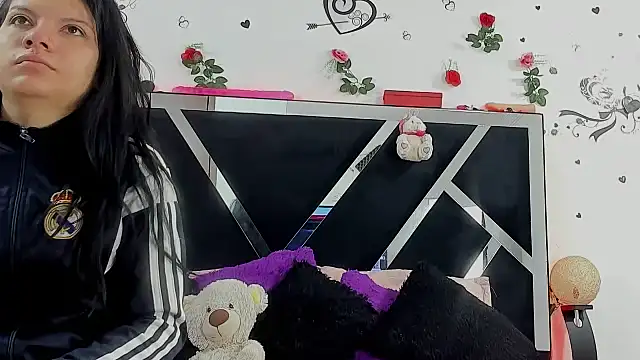 Snapshot of abby_eemily chatting on 10/16/25, 12:06 abby eemily online show from 10/16/25, 12:06