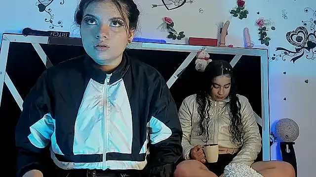 Snapshot of abby_eemily chatting on 10/18/25, 12:28 abby eemily online show from 10/18/25, 12:28