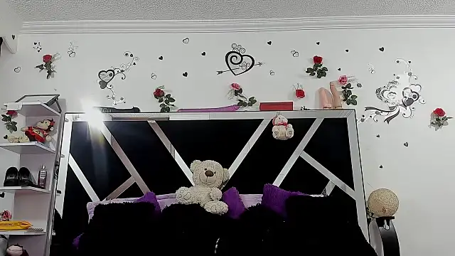 Snapshot of abby_eemily chatting on 10/30/25, 12:06 abby eemily online show from 10/30/25, 12:06