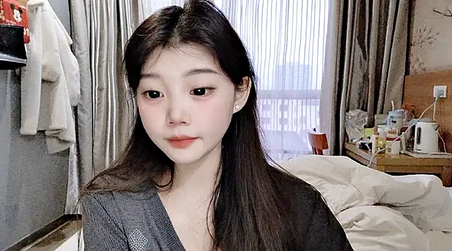 yangyang-1115 online show from 02/08/25, 10:18