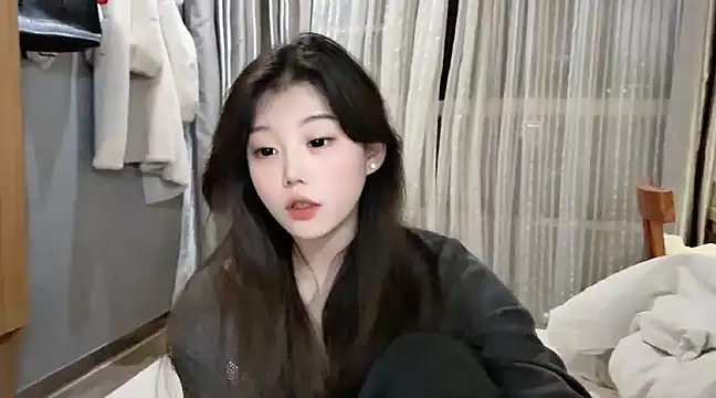 yangyang-1115 online show from 02/08/25, 02:16