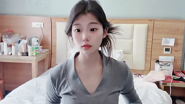 yangyang-1115 online show from 02/14/25, 07:38