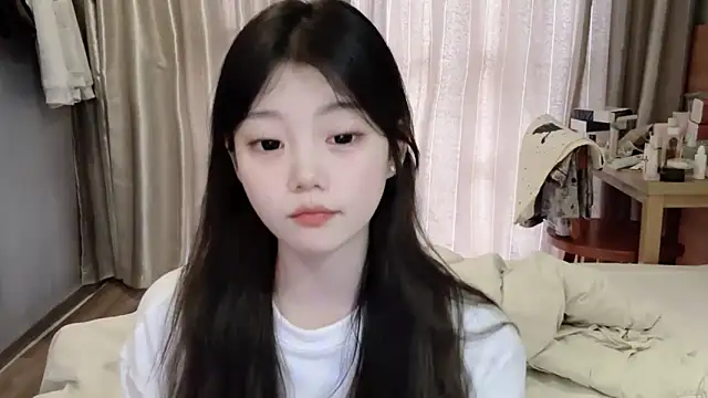 yangyang-1115 online show from 03/04/25, 04:38