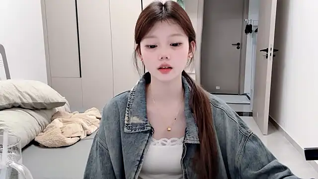 yangyang-1115 online show from 09/24/25, 04:16