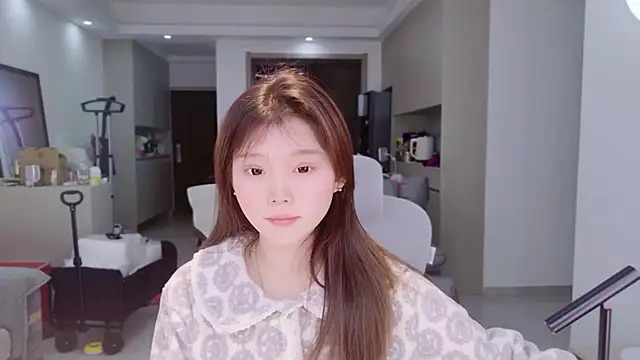 yangyang-1115 online show from 12/19/25, 02:02