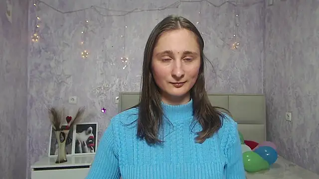 Snapshot of MichelLeee chatting on 01/15/25, 03:07 MichelLeee online show from 01/15/25, 03:07