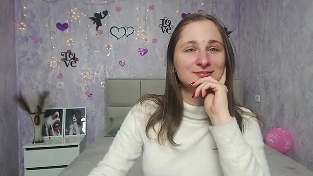 Snapshot of MichelLeee chatting on 02/07/25, 12:17 MichelLeee online show from 02/07/25, 12:17