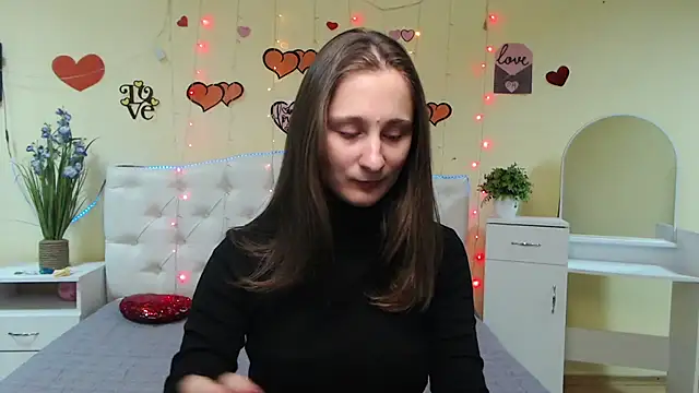 Snapshot of MichelLeee chatting on 02/12/25, 12:12 MichelLeee online show from 02/12/25, 12:12