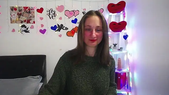 Snapshot of MichelLeee chatting on 02/26/25, 03:08 MichelLeee online show from 02/26/25, 03:08