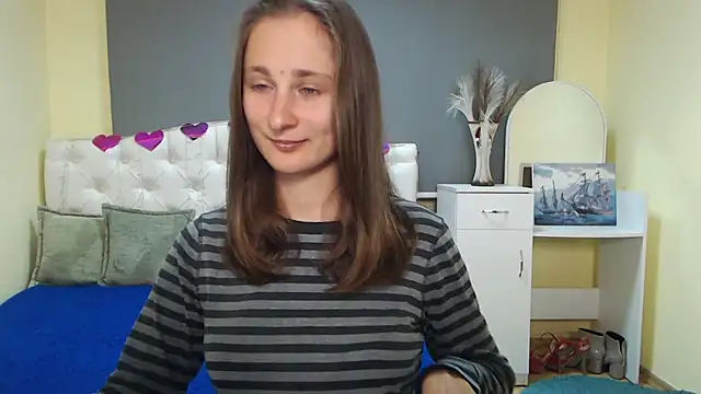 Snapshot of MichelLeee chatting on 10/01/25, 11:16 MichelLeee online show from 10/01/25, 11:16