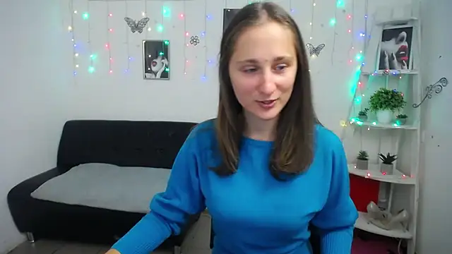 Snapshot of MichelLeee chatting on 10/02/25, 11:17 MichelLeee online show from 10/02/25, 11:17