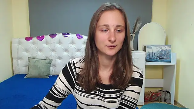Snapshot of MichelLeee chatting on 10/09/25, 11:08 MichelLeee online show from 10/09/25, 11:08