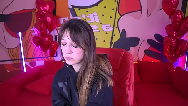 Snapshot of DreamyLinaa chatting on 02/21/25, 07:34 DreamyLinaa online show from 02/21/25, 07:34