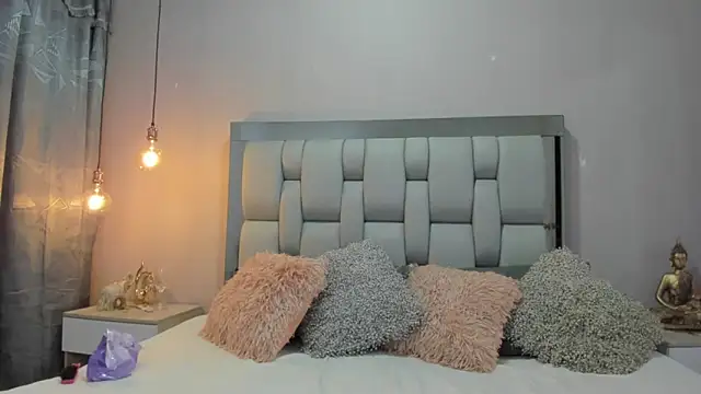 AshleyHill2 online show from 10/21/25, 03:18