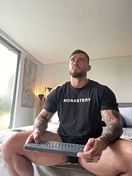 DimitriSullivan  online show from 02/16/26, 02:02