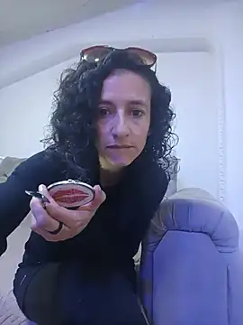 AriannaRussell  online show from 05/14/26, 12:56