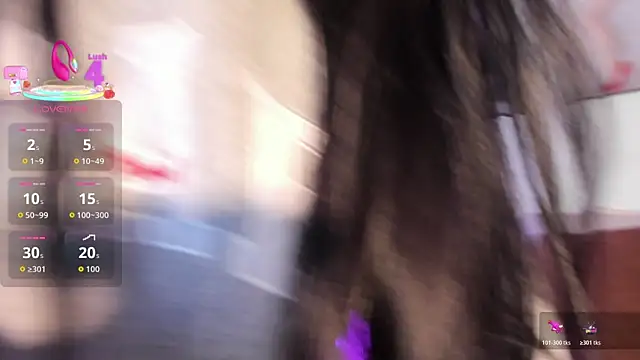 Ella Rousse online show from 11/08/25, 12:49