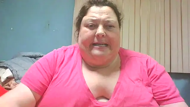 Snapshot of Honeybee2025 chatting on 12/11/24, 10:49 Honeybee2025 online show from 12/11/24, 10:49