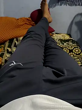 Snapshot of High-levelAnswer74 chatting on 11/12/25, 01:44 High-levelAnswer74 online show from 11/12/25, 01:44