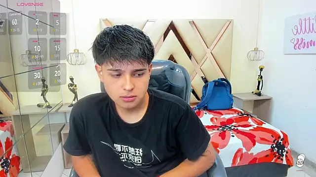 Snapshot of AndrewPherson chatting on 09/13/25, 12:16 AndrewPherson online show from 09/13/25, 12:16