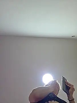 NeredaXxx online show from 04/14/26, 07:47