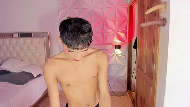 im sebaslopez online show from 12/20/25, 04:25