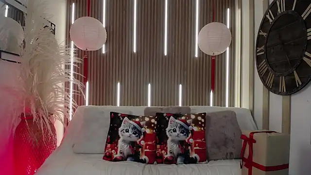 Aniie Doll online show from 12/20/25, 08:27