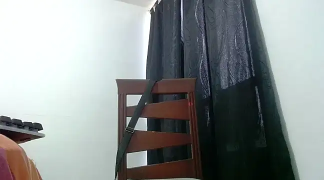 Snapshot of nicolle_milf1978 chatting on 03/12/25, 11:42 nicolle milf1978 online show from 03/12/25, 11:42