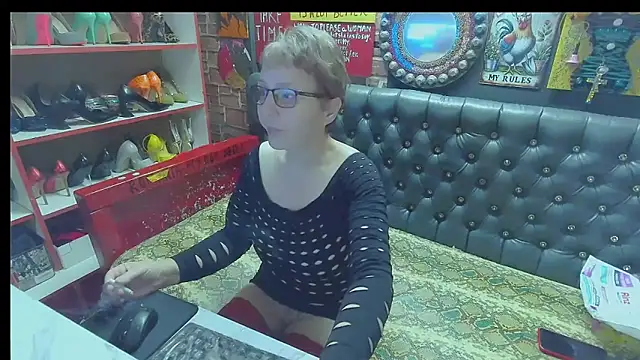 Lily4yourfun online show from 03/05/26, 06:42