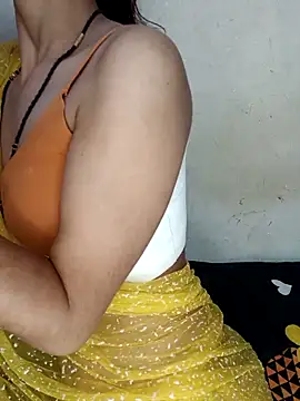 Snapshot of xpihu chatting on 10/27/25, 05:39 xpihu online show from 10/27/25, 05:39