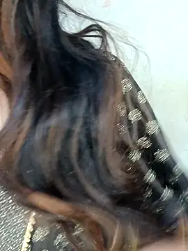 Snapshot of xpihu chatting on 11/19/25, 05:46 xpihu online show from 11/19/25, 05:46