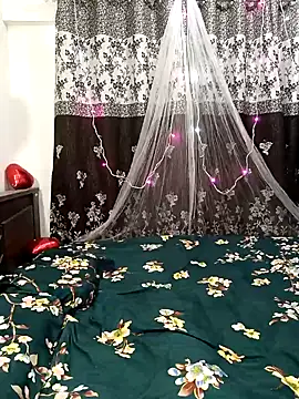 Snapshot of Cute-Bhavya chatting on 01/09/25, 11:14 Cute-Bhavya online show from 01/09/25, 11:14