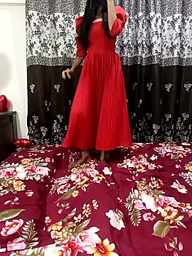 Snapshot of Cute-Bhavya chatting on 01/28/25, 12:11 Cute-Bhavya online show from 01/28/25, 12:11
