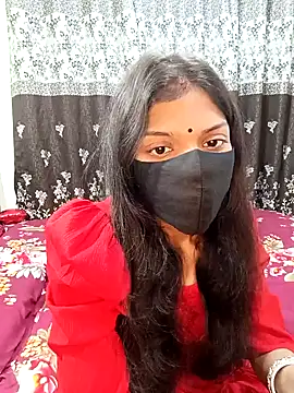 Snapshot of Cute-Bhavya chatting on 01/31/25, 02:04 Cute-Bhavya online show from 01/31/25, 02:04