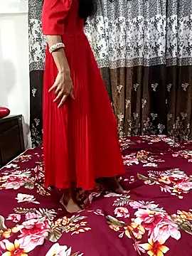 Snapshot of Cute-Bhavya chatting on 02/01/25, 06:21 Cute-Bhavya online show from 02/01/25, 06:21