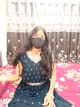 Snapshot of Cute-Bhavya chatting on 02/24/25, 02:51 Cute-Bhavya online show from 02/24/25, 02:51