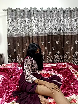 Snapshot of Cute-Bhavya chatting on 03/16/25, 06:31 Cute-Bhavya online show from 03/16/25, 06:31