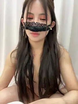 Selenaaaaa- online show from 03/04/25, 09:11