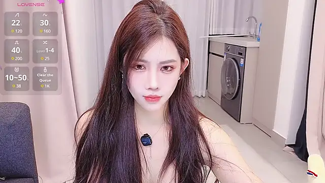 Selenaaaaa- online show from 03/09/25, 01:59