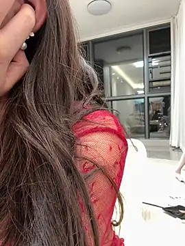 Selenaaaaa- online show from 03/09/25, 05:06