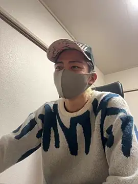 Snapshot of Manato_jp_1215 chatting on 12/21/24, 12:49 Manato jp 1215 online show from 12/21/24, 12:49