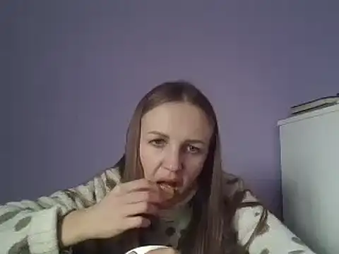 Snapshot of Milaniya261 chatting on 02/13/25, 11:28 Milaniya261 online show from 02/13/25, 11:28