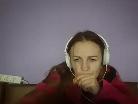 Snapshot of Milaniya261 chatting on 03/01/25, 03:43 Milaniya261 online show from 03/01/25, 03:43