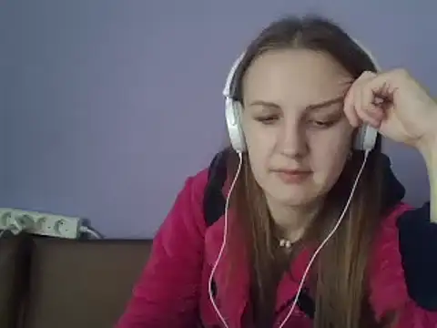 Snapshot of Milaniya261 chatting on 03/16/25, 01:17 Milaniya261 online show from 03/16/25, 01:17