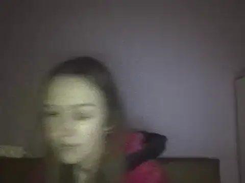 Snapshot of Milaniya261 chatting on 03/17/25, 01:35 Milaniya261 online show from 03/17/25, 01:35