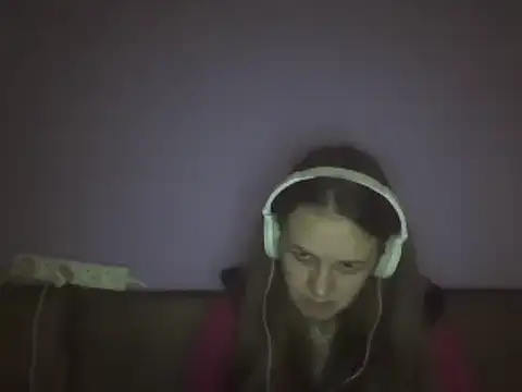 Snapshot of Milaniya261 chatting on 03/20/25, 03:56 Milaniya261 online show from 03/20/25, 03:56