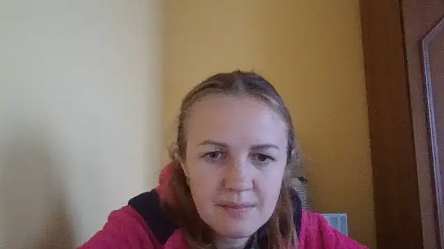 Snapshot of Milaniya261 chatting on 06/16/26, 05:43 Milaniya261 online show from 06/16/26, 05:43