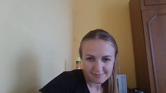 Milaniya261 online show from 06/24/26, 10:47