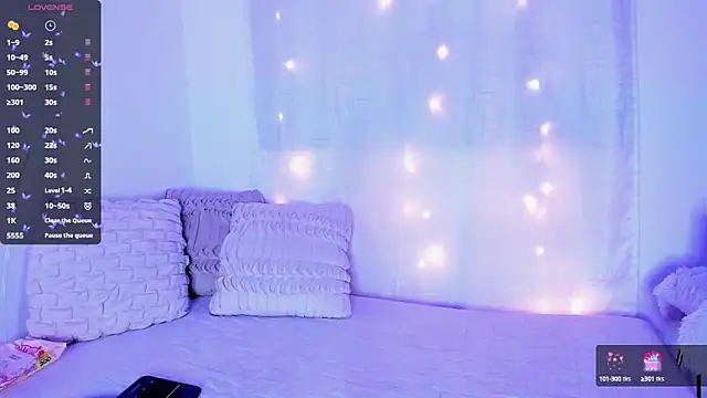 Snapshot of Aria_uwu chatting on 01/12/25, 05:56 Aria uwu online show from 01/12/25, 05:56